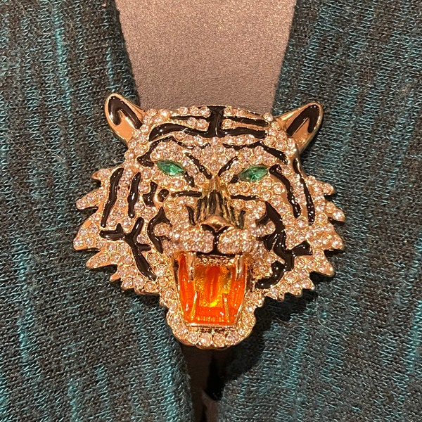 Sweater Clip, Brooch Pin, Cardigan Pin: Golden Tiger