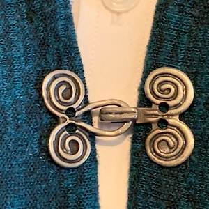 Sweater Pins: Curl Locking Clip in Pewter, Gunmetal or Antique Gold