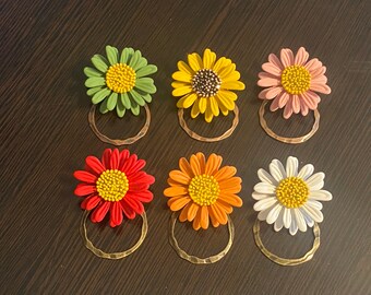 Eyeglass Holder, ID Holder, Badge Holder: Sunflower, Sun Flower, Sunflowers, Sun Flowers, Daisy, Daisies