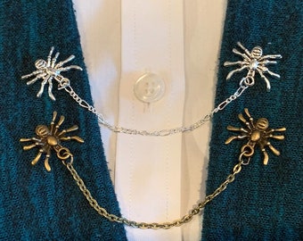 Sweater Pins / Collar Pins: Spider in Bronze or Silver -