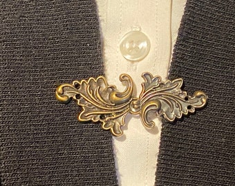 Sweater Clips: Silver or Bronze Locking Clip, Cloak Clip, Leaf leaves