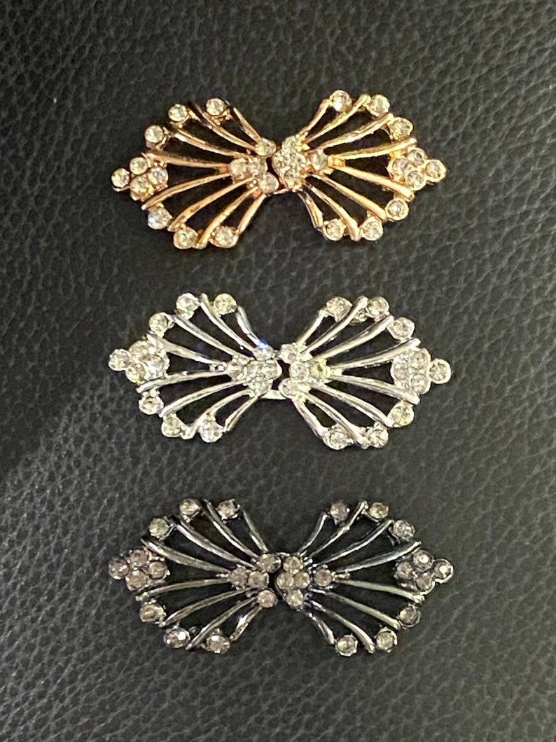 Cloak Clips, Sweater Clips: Rhinestone Studded Fan Locking Clip in Three Colors image 2