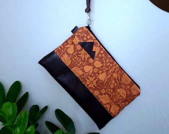 Wristlet Grab & Go Clutch/NATURE print front and back/Black zipper/Montana or Mountain patch