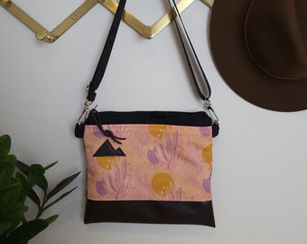 Small crossbody/DESERT print-front and back = pocket/Black zipper/Black canvas/Black nylon adjustable strap