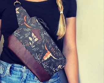 Sling bag/KEEP IT WILD print = front and back/Black zipper/Black nylon adjustable & detachable strap/Montana or Mountain patch
