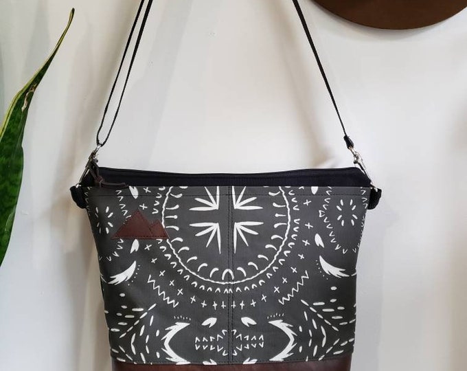 Large crossbody/Bohemian print in charcoal = 2 front pockets/Black canvas/Black zipper/Black adjustable nylon strap