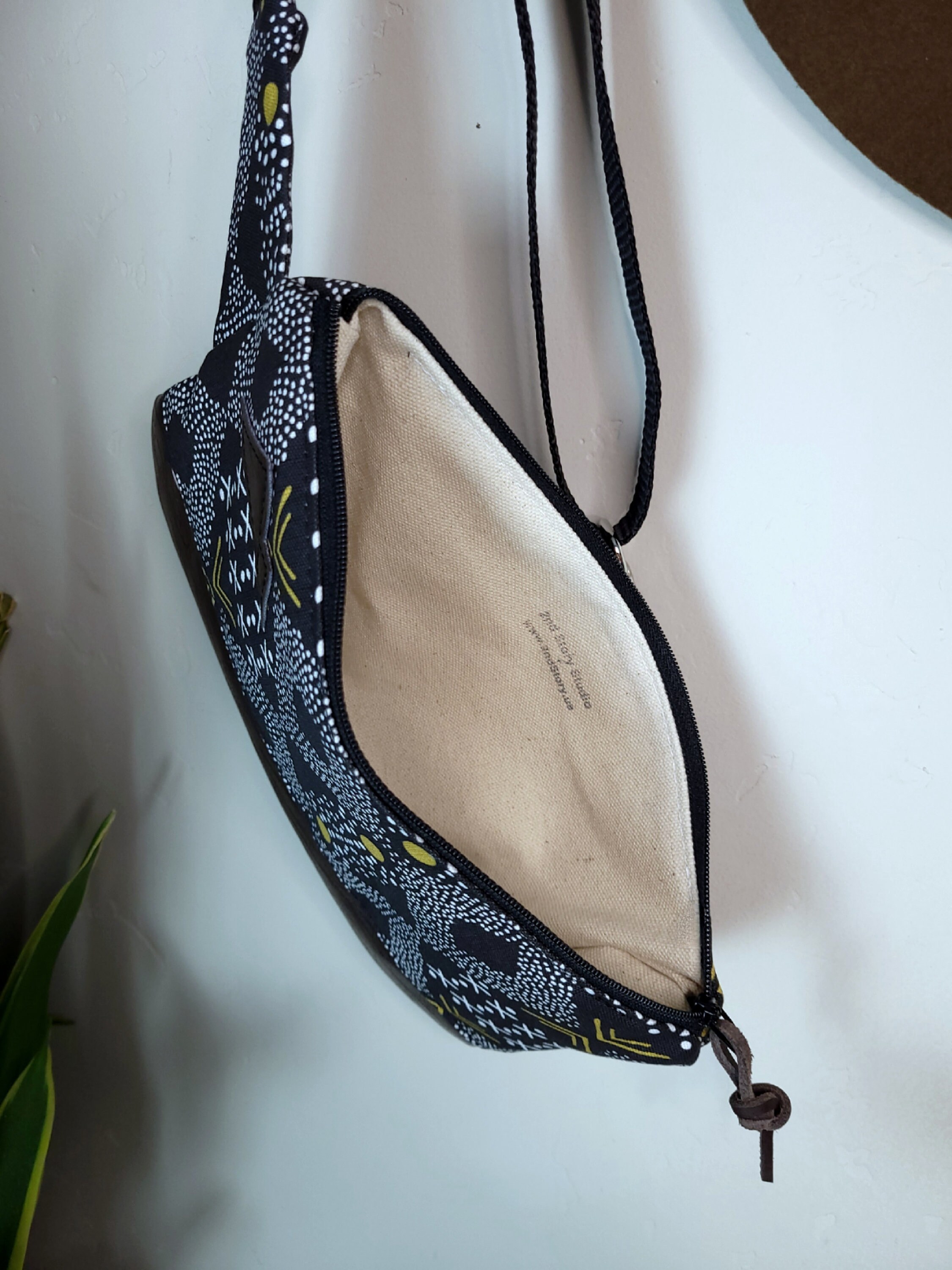 Sling Bag with Printed Strap-Black