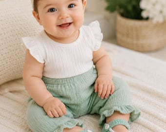 Handmade Crochet Baby Shoes Pattern for Beginners