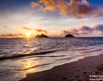 Sunrise at Lanikai Beach in Kailua on the east side of Oahu, Hawaii photo picture fine art metal print