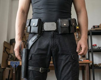 Ceinture utilitaire cosplay en cuir fait main Mandalorian inspirée de Star Wars avec tissage de hache, étui et pochettes