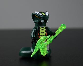 MOC- Ninjago Acidicus Minifigure – General of the Fangpyre Serpentine