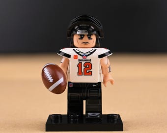 MOC-- Tom Brady Minifigure – Buccaneers GOAT Quarterback! birthday gift