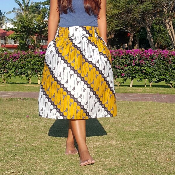 Royal Geometric Batik Parang Midi Skirt in Yellow and White, Custom Order Circle Skirt, Elegant Everyday Skirt, LonaDesign Batik Collection