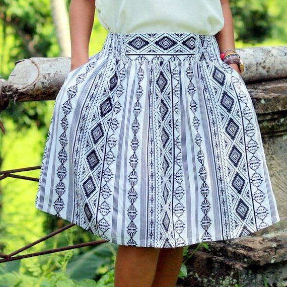 Casual skirts with pockets online