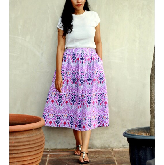 Purple skirt white top hot sale