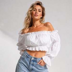 Top corto a spalle scoperte / Camicetta con maniche a sbuffo e volant, camicia estiva in stile cottagecore
