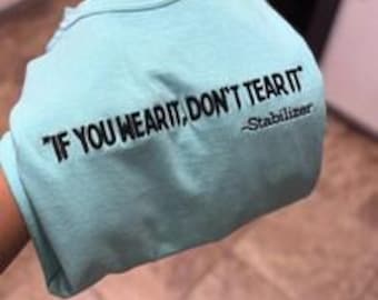 Archivos de bordado para camisetas con frases, citas sobre estabilizadores, tipografía 3D y bordado para sudaderas. No se trata de una camiseta terminada. Solo el archivo.