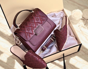 Conjunto elegante de bolsa e sandálias – Acessórios de moda combinando para mulheres