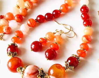 Agatkarneolhalsband guldfärgad naturlig röd orange sten boho statement choker elegant snygg födelsedagspresent till henne 7591