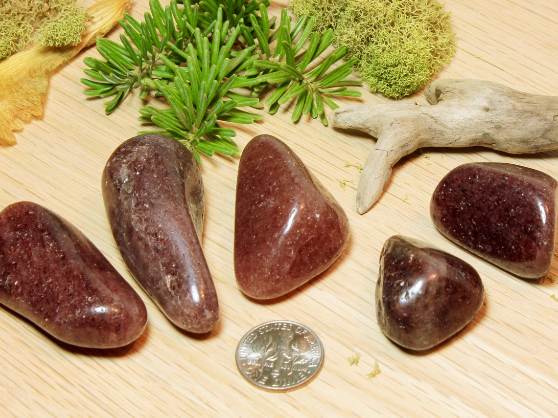 Red Wine Quartz Tumbled Stone Natural Deep Red Gemstone Etsy