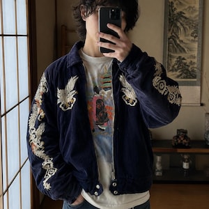 Chaqueta japonesa Sukajan con águila bordada, abrigo bomber de terciopelo estilo souvenir, moda urbana.
