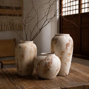 Jarrón de cerámica | Jarrón decorativo color beige envejecido