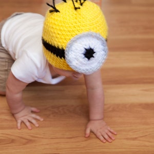 Minion hat crochet