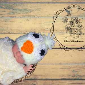 Baby Chick Hat, photography prop, 0 to 3 months soft and fuzzy