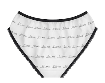 Love Script Pattern Women's Briefs | All-Over Print