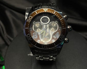 Reloj Invicta Lupah 5205 para hombre, cronógrafo, cuarzo suizo, 200 m, acero inoxidable.