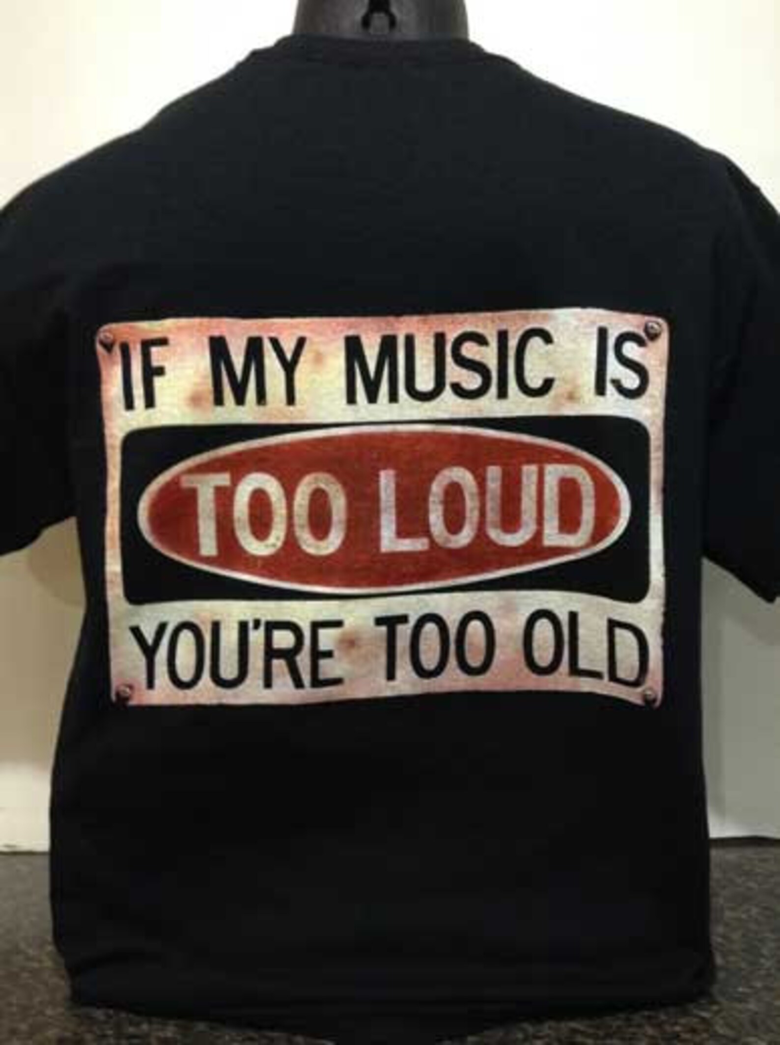 Phill loud - too late. Too loud music. Live live loud. I the music is too loud. Наклейки автозвука.