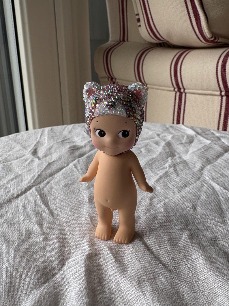 Bedazzled ängelfigur med son | kawaii-figur prydnadsdocka | trendig nyckelringsask bild 10