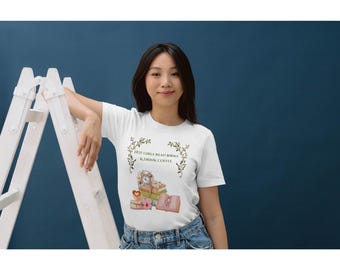 Hot Girls Read Books Shirt, Book Lover T-Shirt, Reader Gift, Bookish Girl Aesthetic Tee