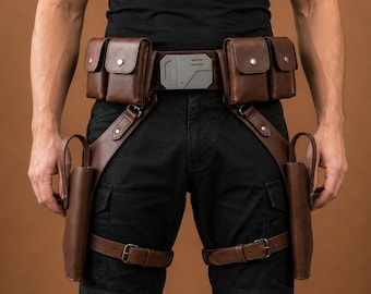 Cinturón utilitario de cuero hecho a mano, inspirado en Star Wars y el Mandaloriano, con detalles de tejido para hacha, funda y bolsillos.