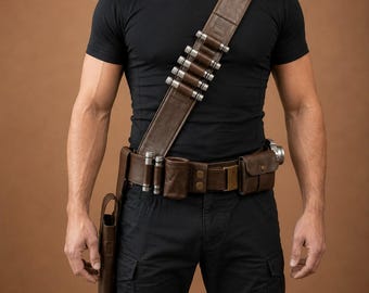 Cinturón de cuero inspirado en Star Wars para disfraz de mandaloriano, con pistola y funda para la pierna.