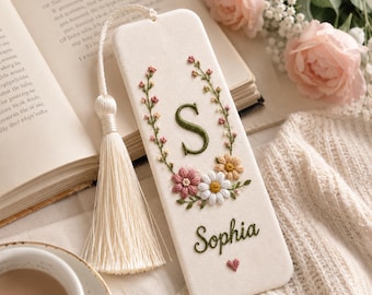 Personalized Floral Embroidered Bookmark, Custom Name Bookmark, Monogram Bookmark,Reader Gift, Book Lover Gift, Handmade Bookmark