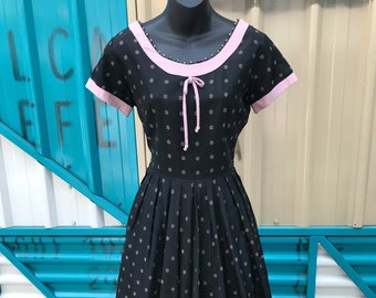 Beautiful 1950s Black & Blush Pink Taffeta Dress - Size M 28" Waist