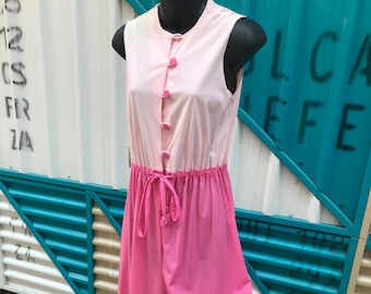 Pijama palazzo rosa de dos tonos "Sears" de la década de 1960