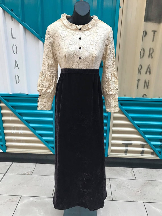 60s 70s Long Sleeve Lace and Velvet Maxi Dress / … - image 1