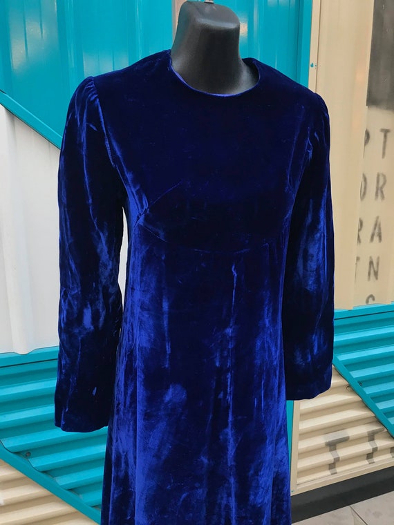 1960s L/S Midnight Blue Velvet Maxi Gown/Dress - … - image 3