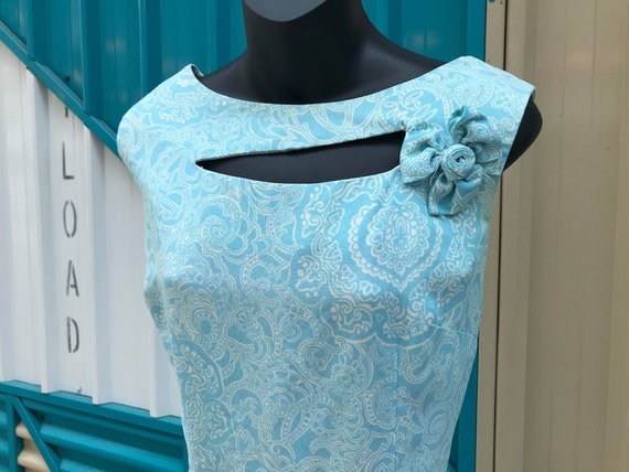 1960s "Covergirl of Miami" Sky Blue Paisley Print