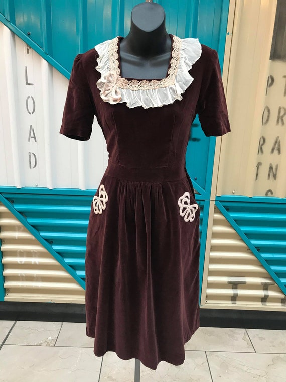 1930s Chocolate Brown Velvet Dress