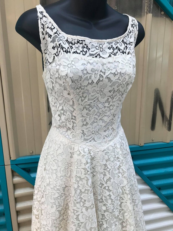 1950s White Lace Dress - 27" Waist - image 5