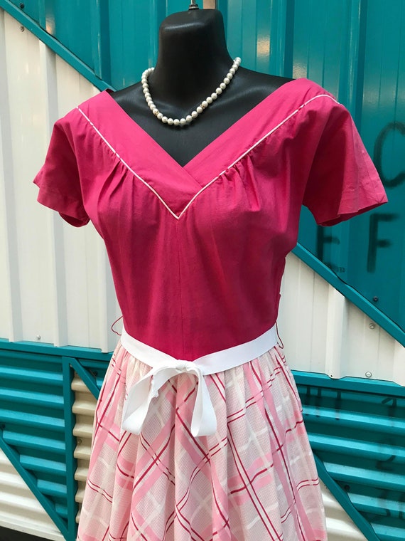 1940s "Junior Fashions by Carole King" Pink Plaid… - image 3