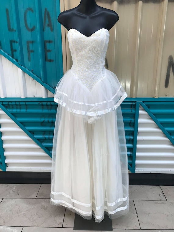 Vintage "Gunne Sax by Jessica McClintock" Straples