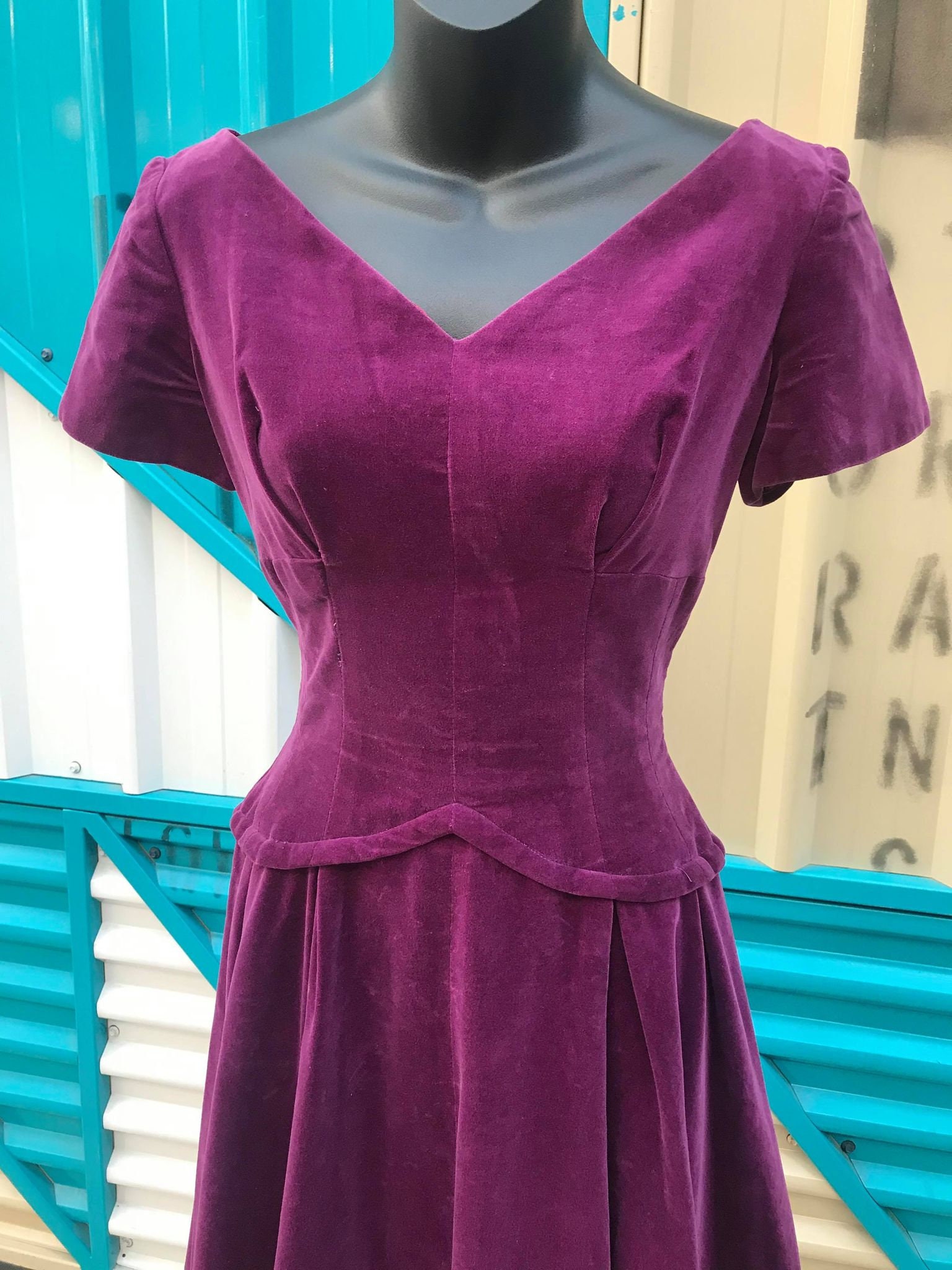 1940s Ruby Purple Velvet Cocktail Party 