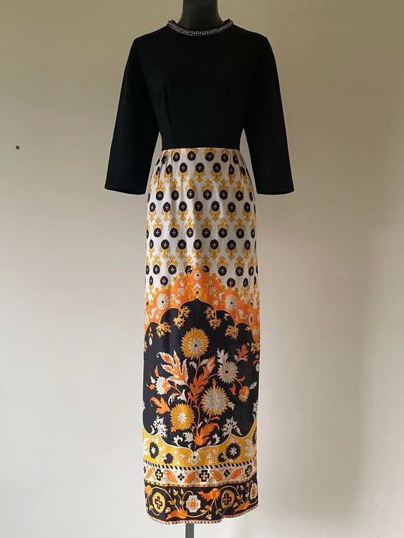 1970s 'Amy Adams Knits' Maxi Dress w/ Black Bodic… - image 2