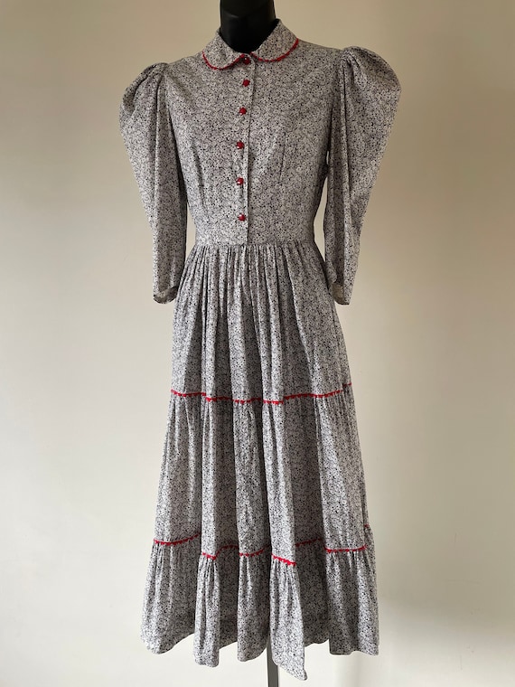 Antique 1930s  Small Print Cotton Prairie Dress -… - image 1