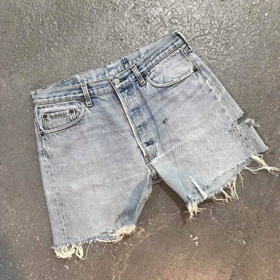 Vintage Levi's 501 Denim Shorts 34" Waist