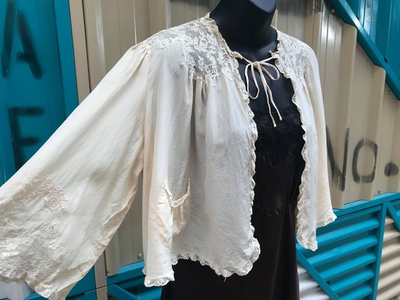30s 40s "Trousseaux by Terris" Ivory Bed Jacket Wi